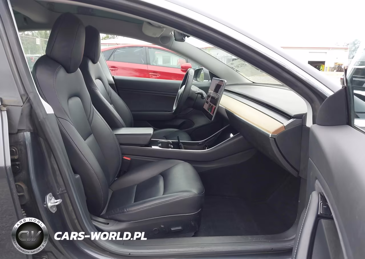 2018 Tesla Model 3 Long Range-Performance VIN:5YJ3E1EB2JF066633 - 19