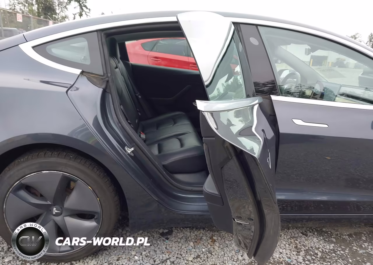 2018 Tesla Model 3 Long Range-Performance VIN:5YJ3E1EB2JF066633 - 8