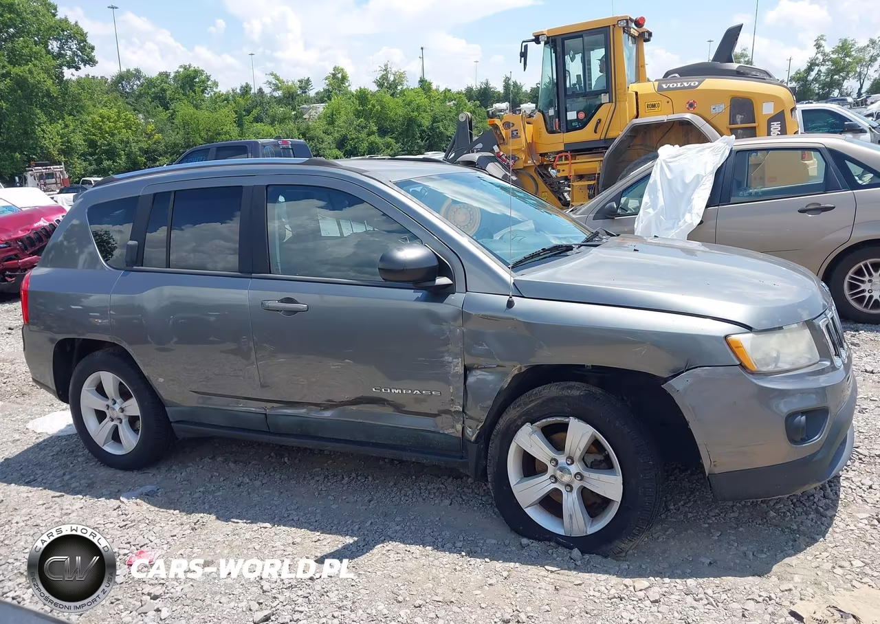 2011 Jeep Compass VIN:1J4NF1FB2BD202024 - 12