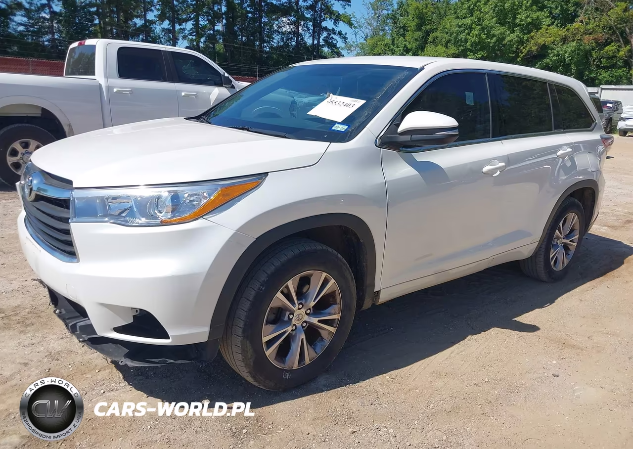 2015 Toyota Highlander Le Plus V6 VIN:5TDZKRFH3FS119380 - 2