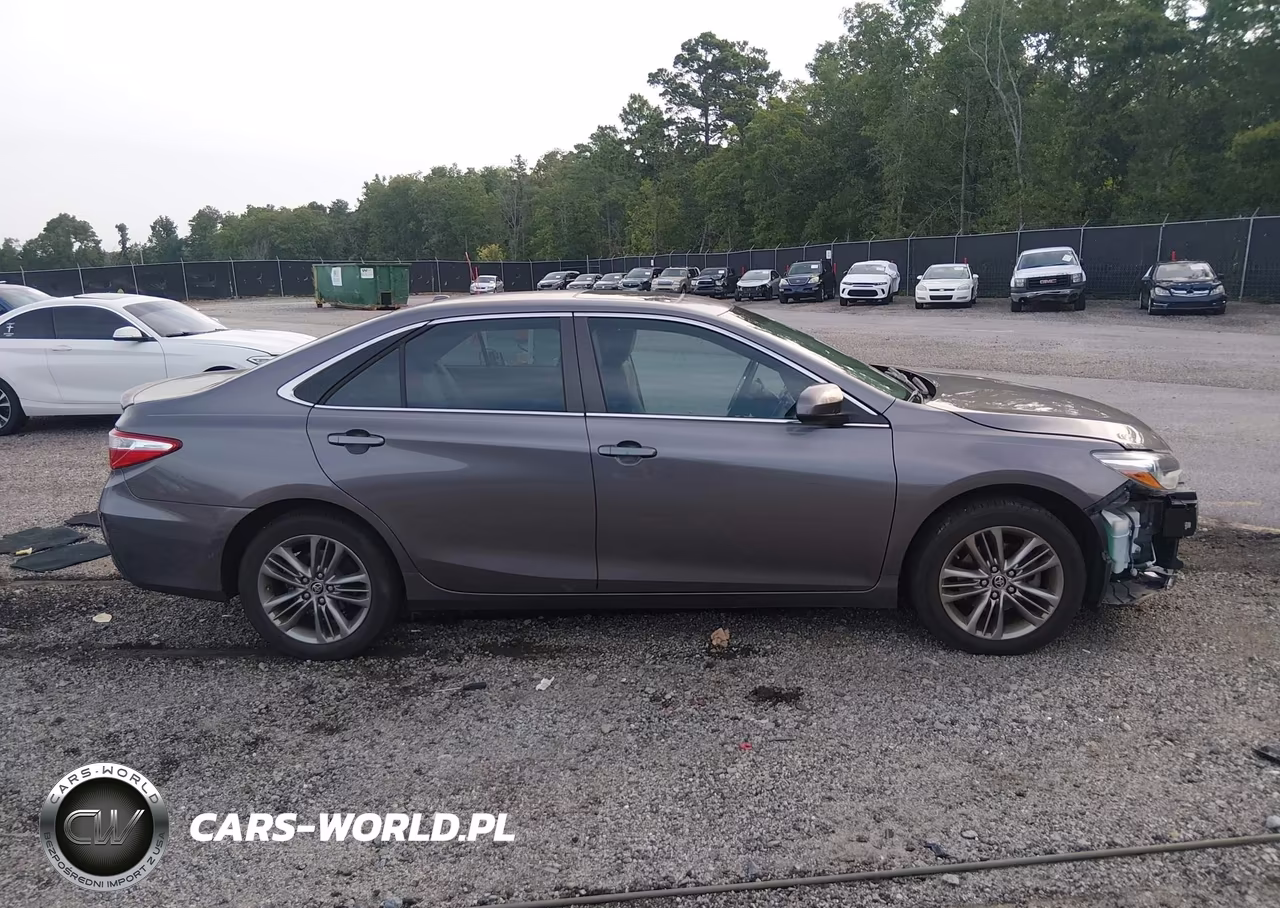 2015 Toyota Camry Se VIN:4T1BF1FK7FU485109 - 14
