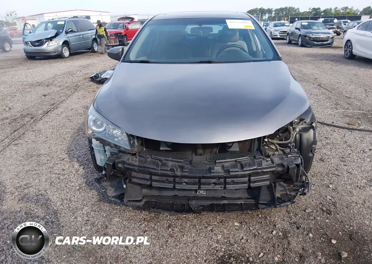 2015 Toyota Camry Se VIN:4T1BF1FK7FU485109 - 6