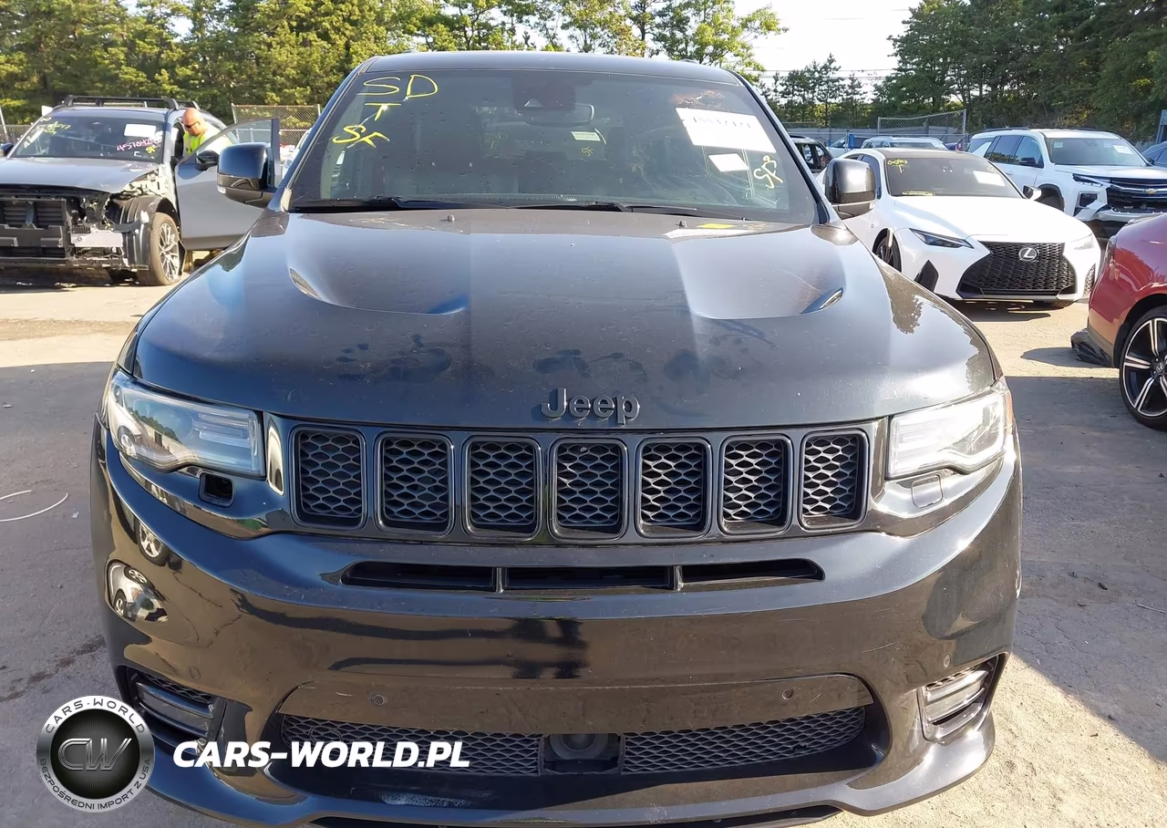 2021 Jeep Grand Cherokee Srt 4X4 VIN:1C4RJFDJ5MC518393 - 12