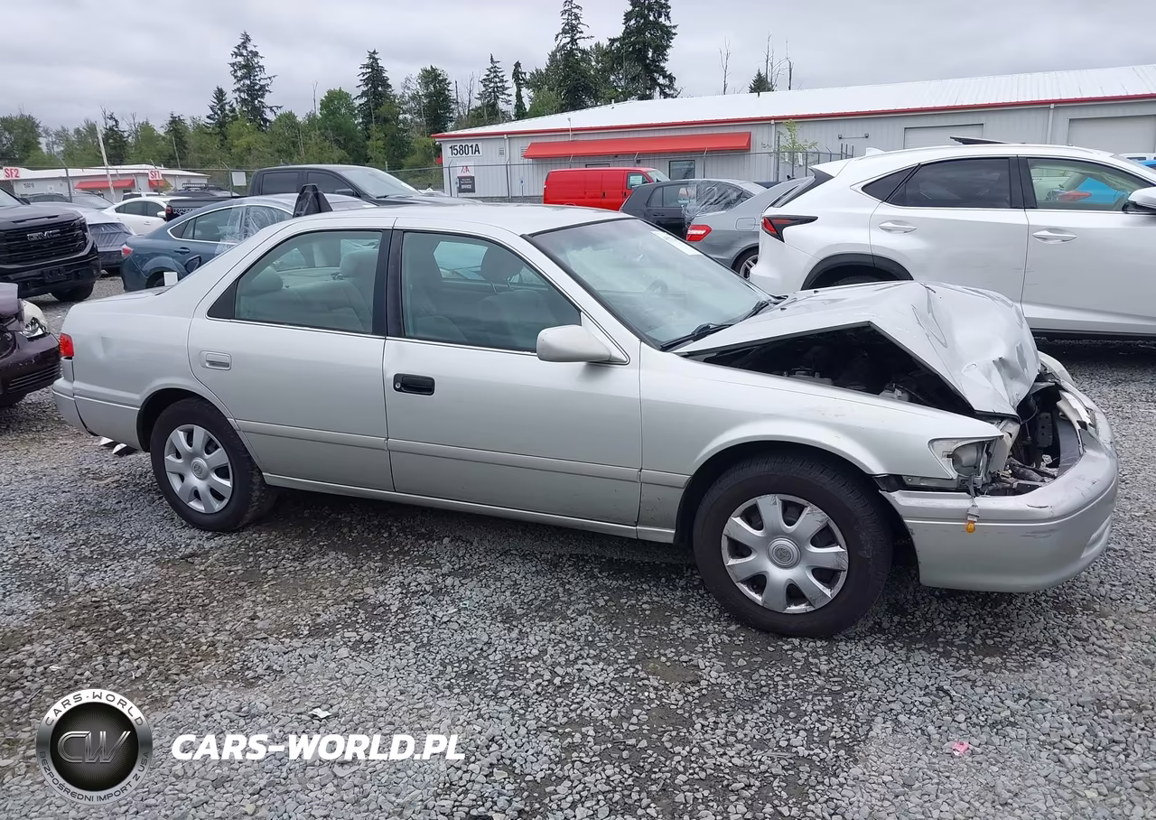 2000 Toyota Camry Le VIN:4T1BG22K8YU658311 - 14