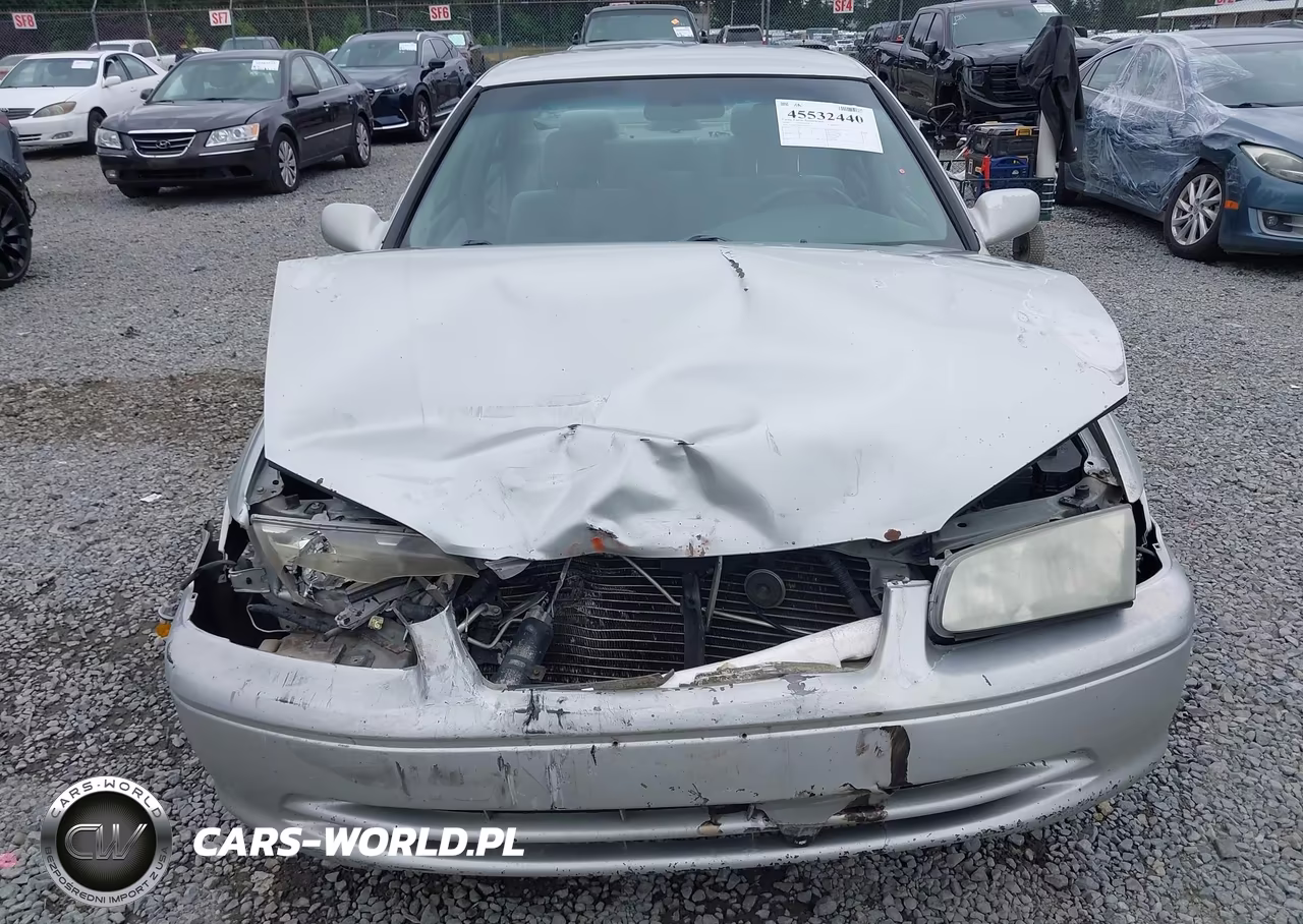 2000 Toyota Camry Le VIN:4T1BG22K8YU658311 - 6