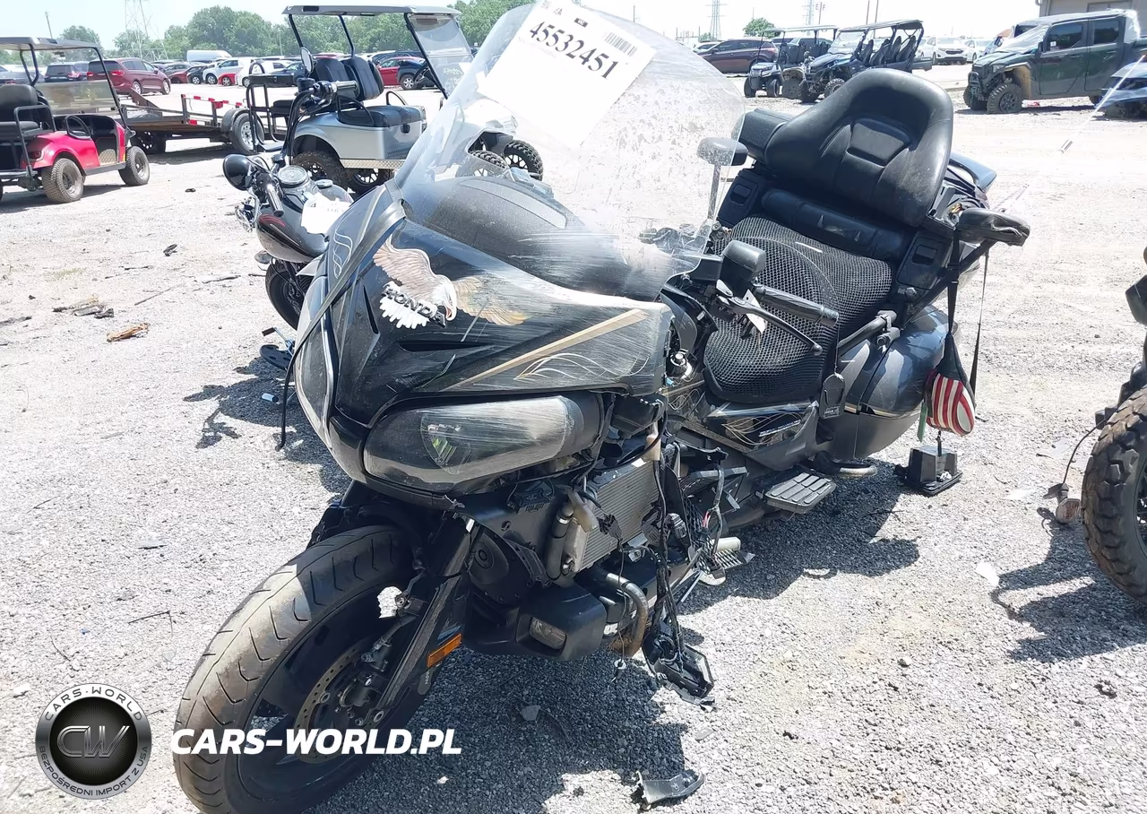 2016 Honda Gl1800 VIN:JH2SC68HXGK400439 - 2