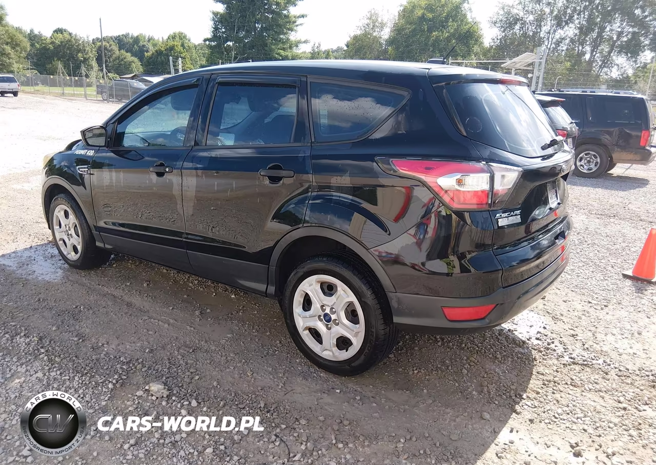2017 Ford Escape S VIN:1FMCU0F70HUA19346 - 3
