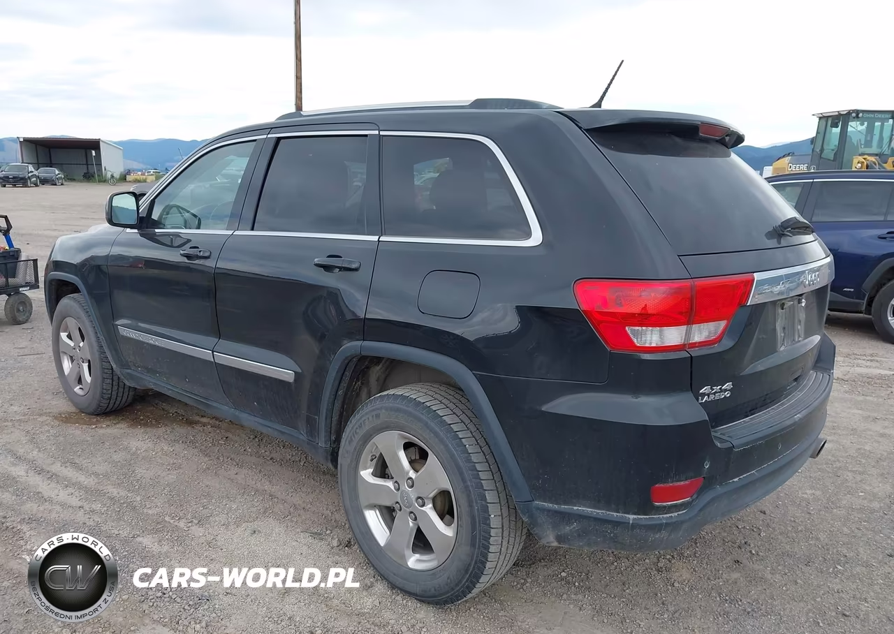 2012 Jeep Grand Cherokee Laredo VIN:1C4RJFAG5CC267396 - 3