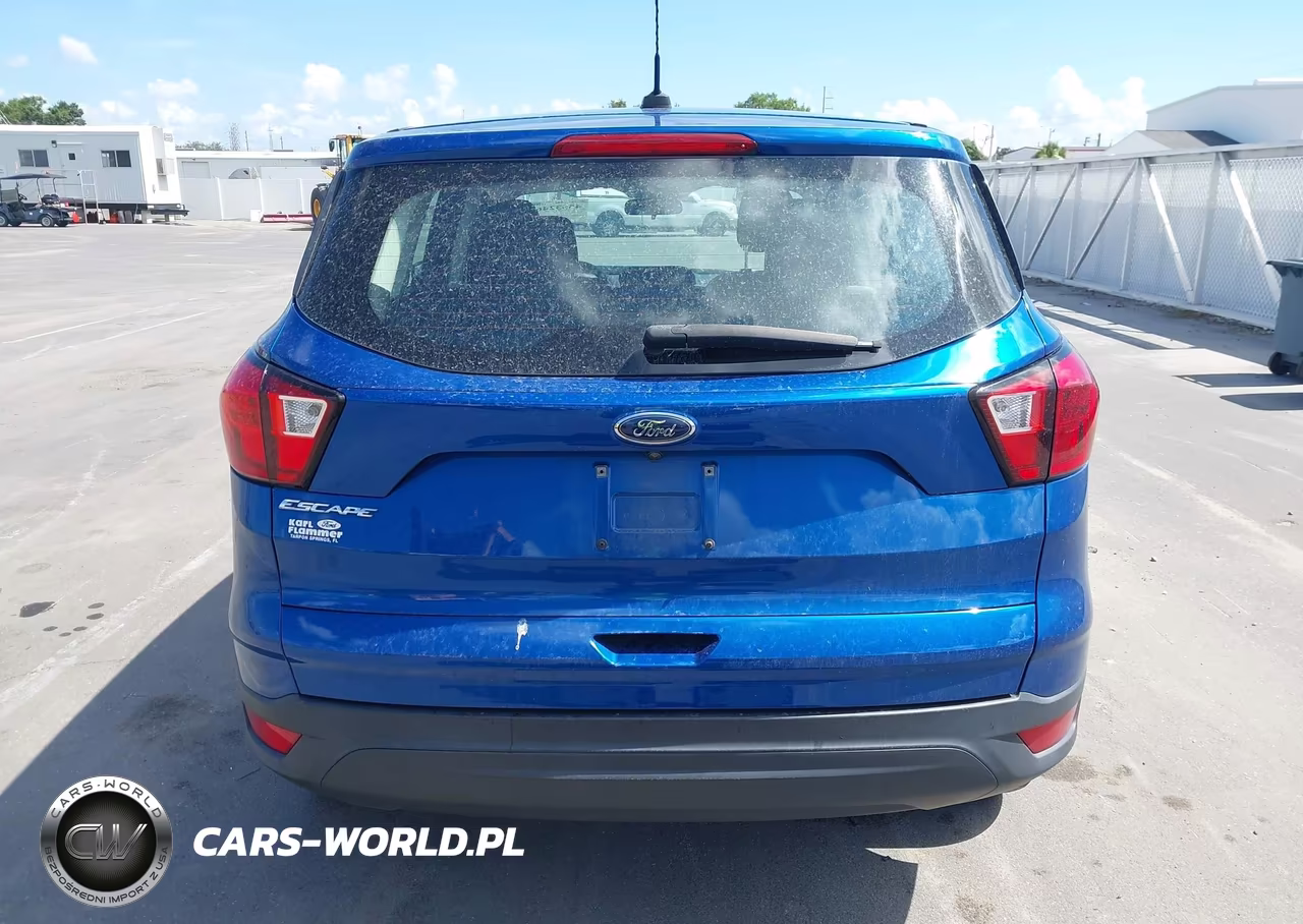 2019 Ford Escape S VIN:1FMCU0F71KUA75173 - 16