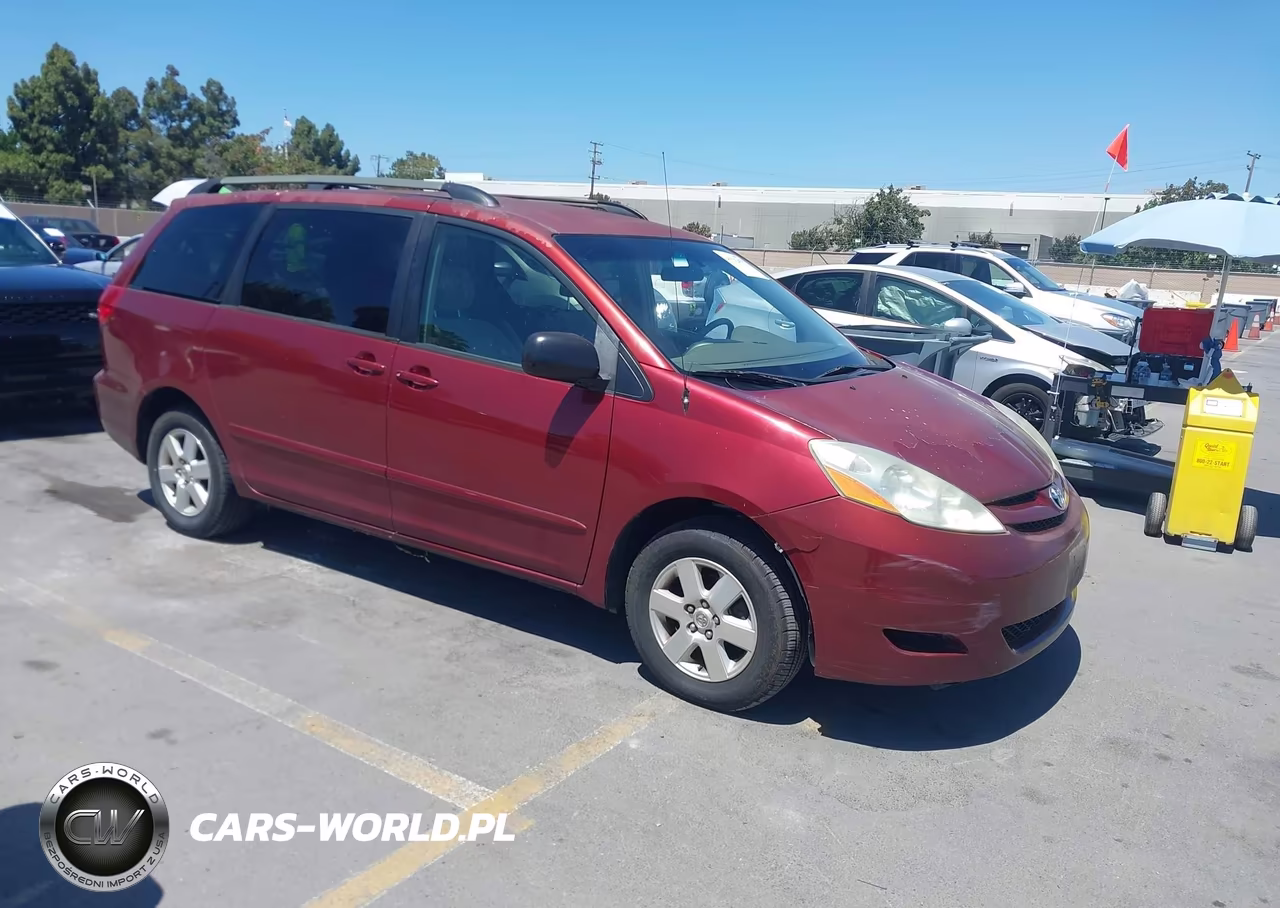 2006 Toyota Sienna Le – zdjęcie 1 z 11