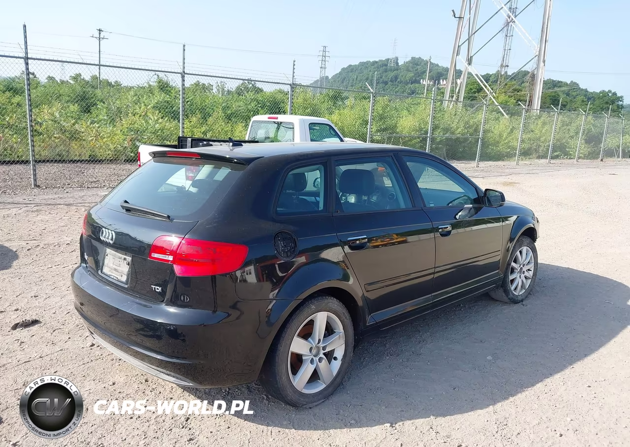 2011 Audi A3 2.0 Tdi Premium VIN:WAUKJAFM4BA149639 - 4