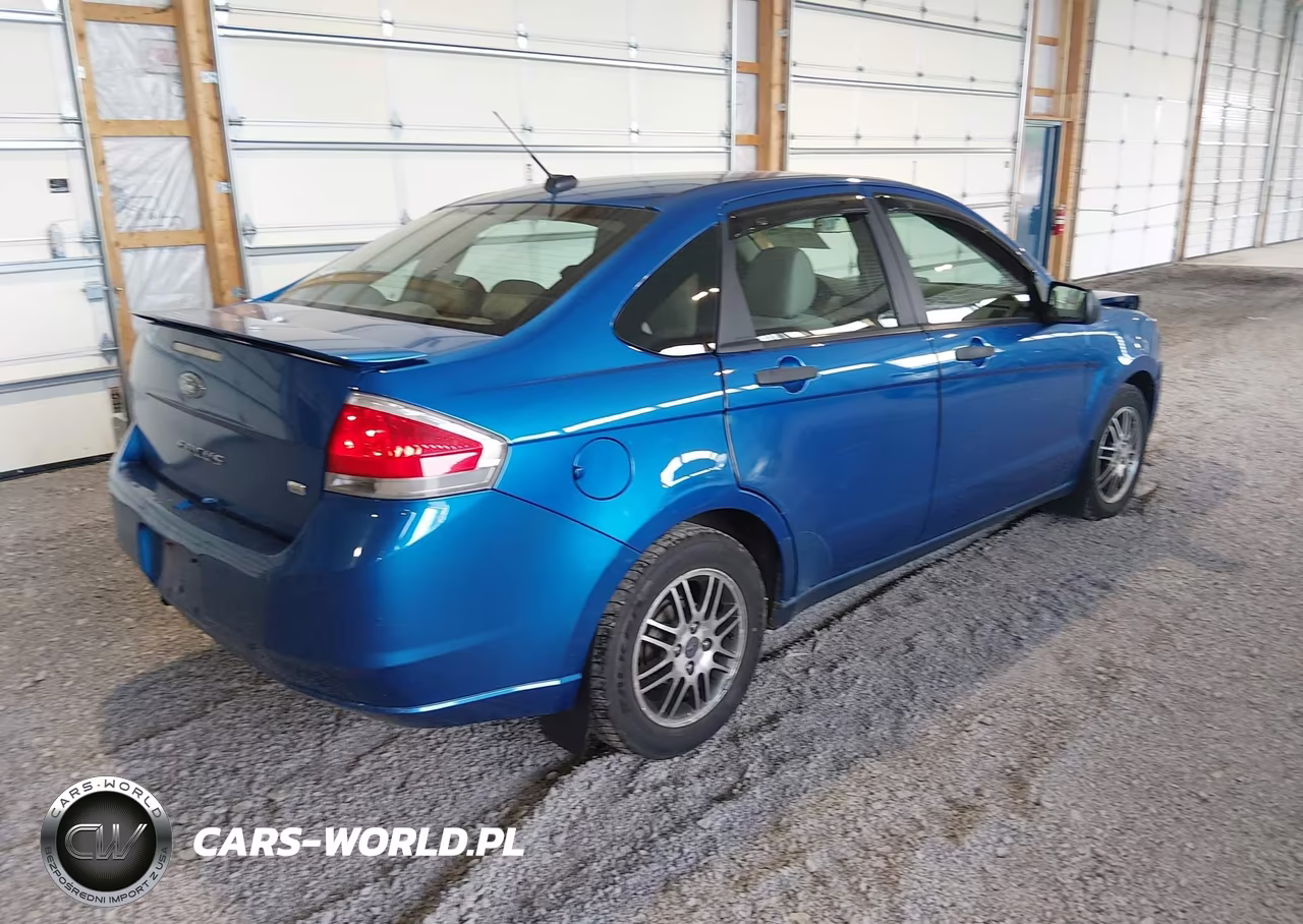 2011 Ford Focus Se VIN:1FAHP3FN1BW169470 - 4