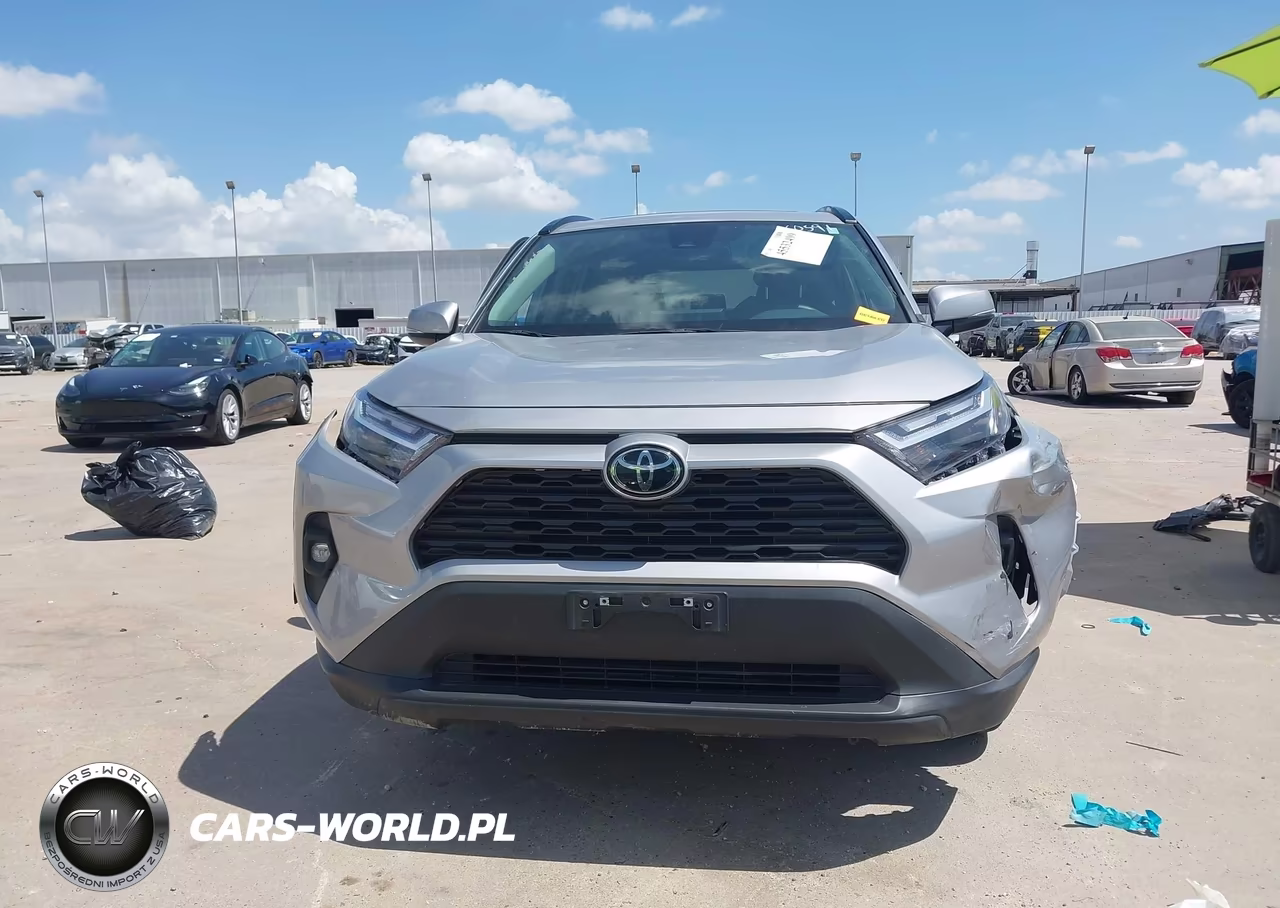 2022 Toyota Rav4 Xle Premium VIN:2T3A1RFV0NC292598 - 13