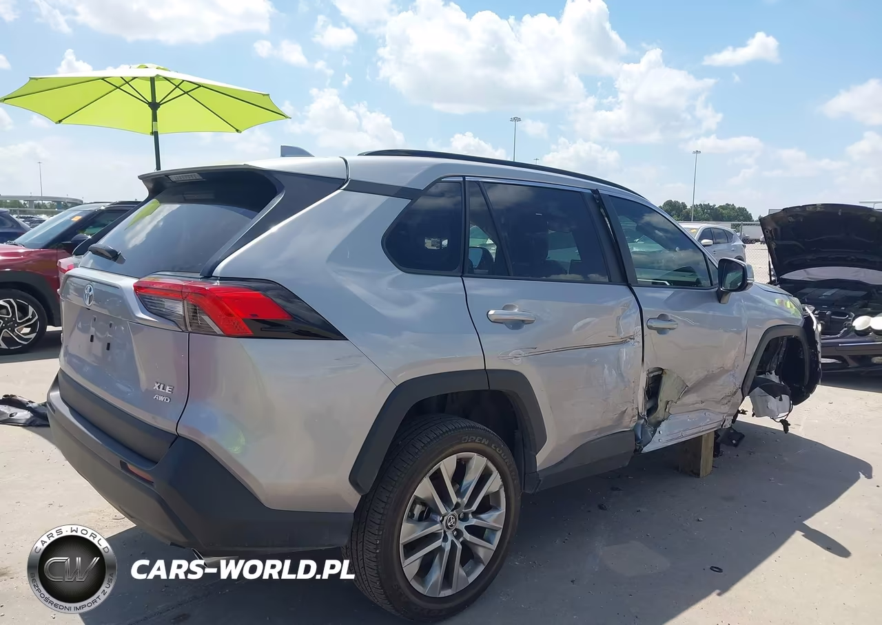 2022 Toyota Rav4 Xle Premium VIN:2T3A1RFV0NC292598 - 4