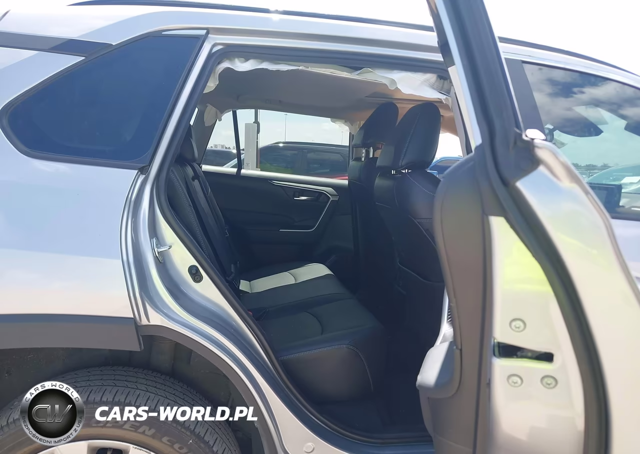 2022 Toyota Rav4 Xle Premium VIN:2T3A1RFV0NC292598 - 8