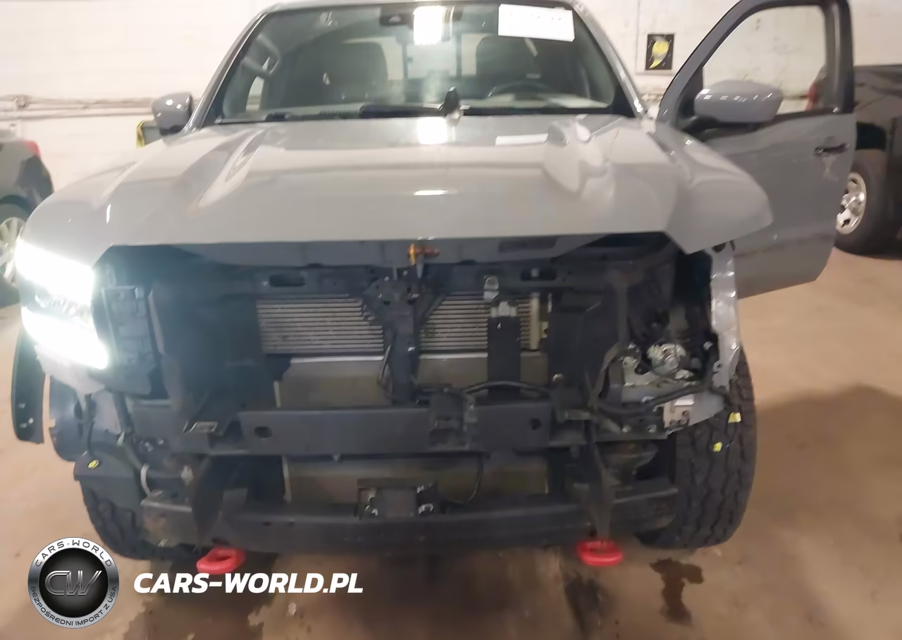 2022 Nissan Frontier Pro-4X 4X4 VIN:1N6ED1EK9NN648888 - 6