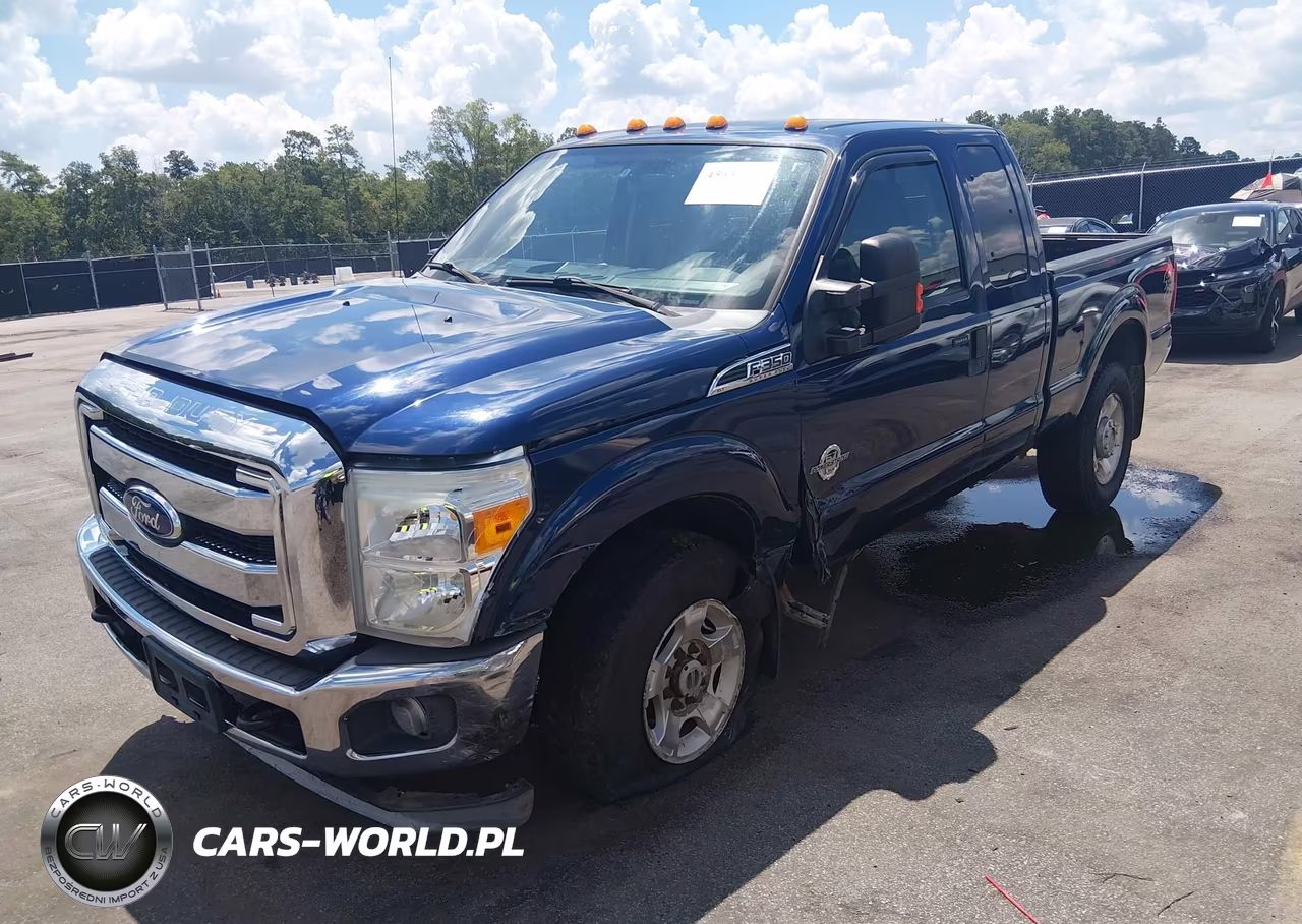 2011 Ford Super Duty F-350 Srw Lariat-Xl-Xlt VIN:1FT8X3BTXBEC18220 - 2