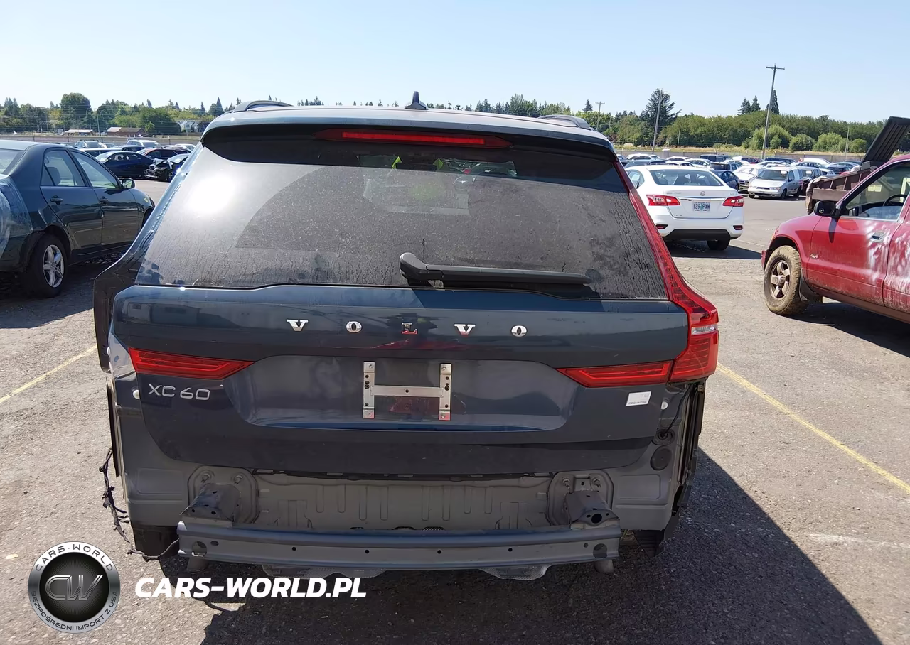 2024 Volvo Xc60 Recharge Plug-In Hybrid T8 Ultimate Dark Theme VIN:YV4H60DM5R1829309 - 17