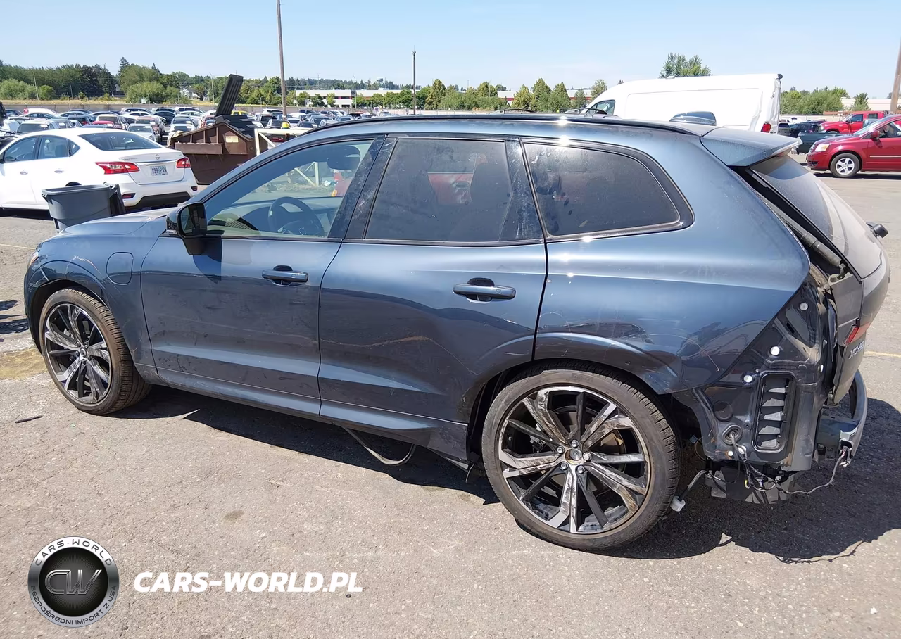2024 Volvo Xc60 Recharge Plug-In Hybrid T8 Ultimate Dark Theme VIN:YV4H60DM5R1829309 - 6