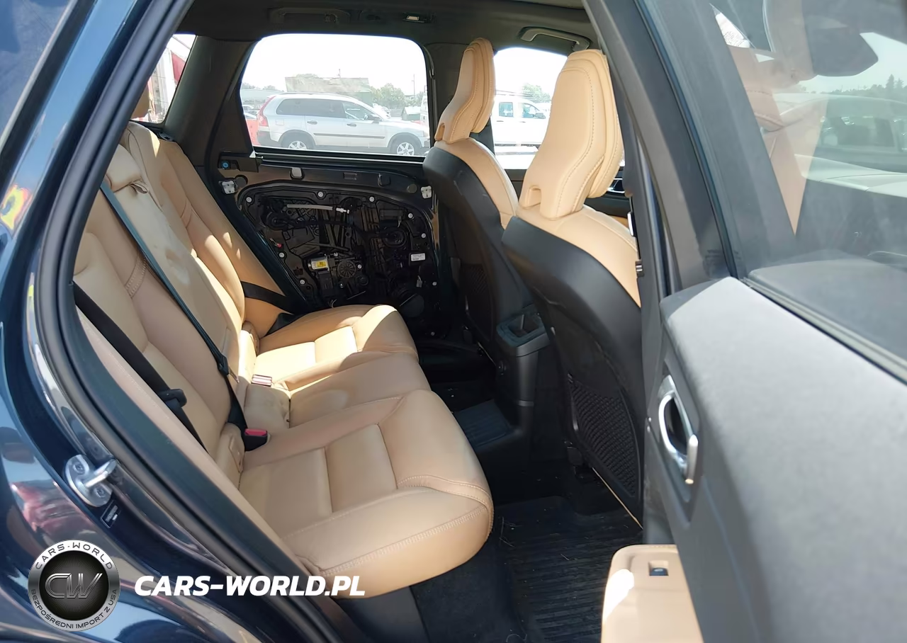 2024 Volvo Xc60 Recharge Plug-In Hybrid T8 Ultimate Dark Theme VIN:YV4H60DM5R1829309 - 8