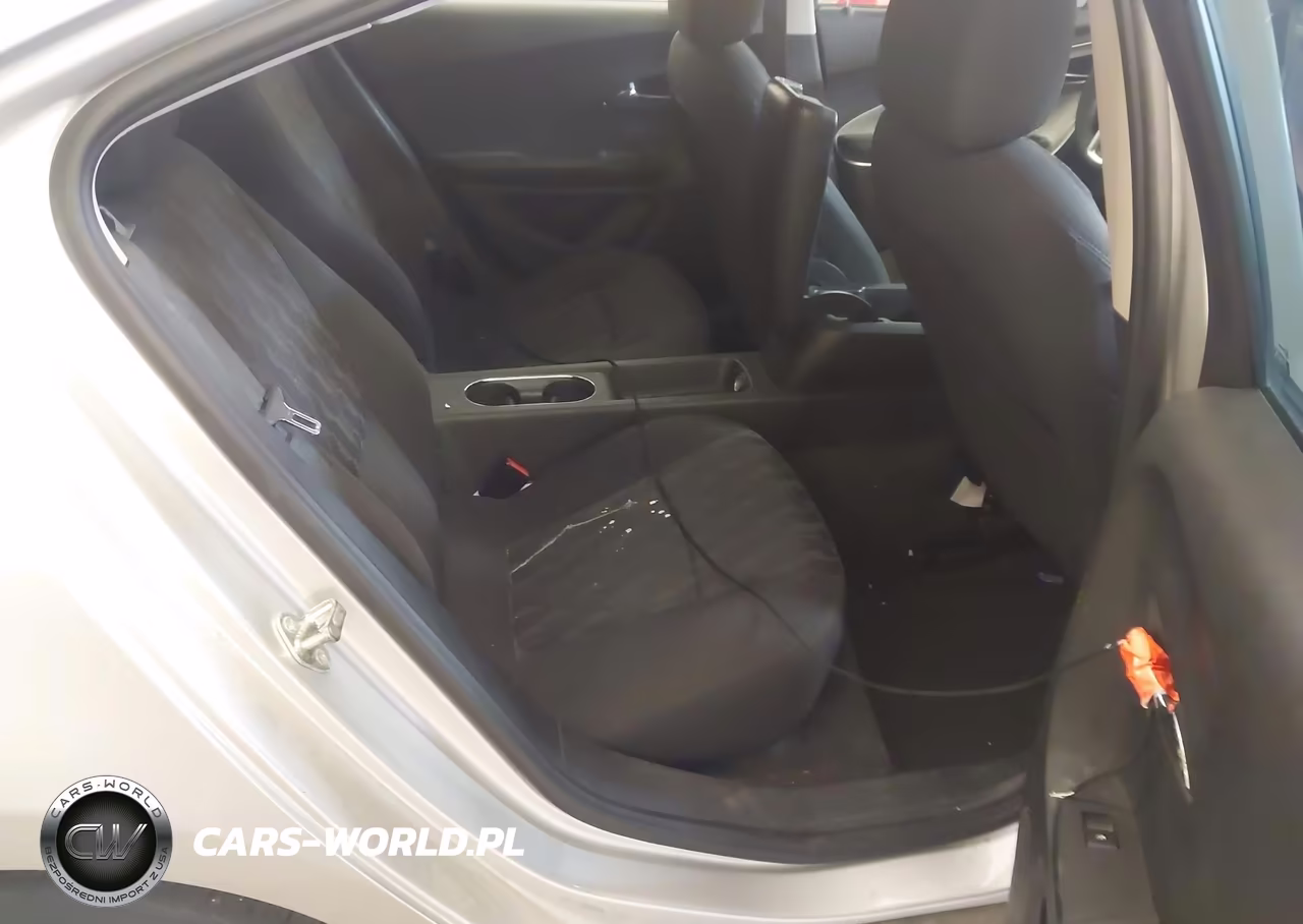 2011 Chevrolet Volt VIN:1G1RC6E40BU102044 - 8