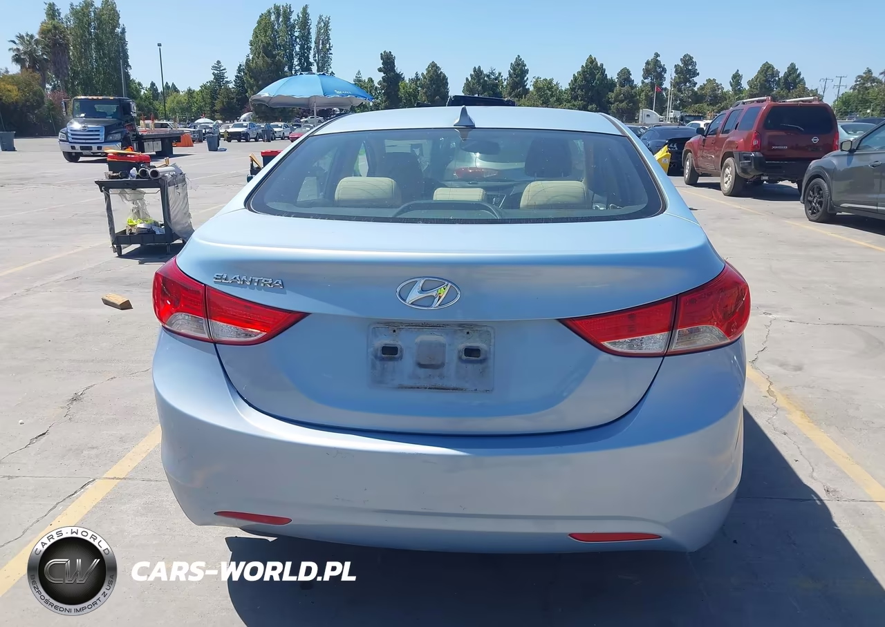 2013 Hyundai Elantra Gls VIN:KMHDH4AE5DU754405 - 17