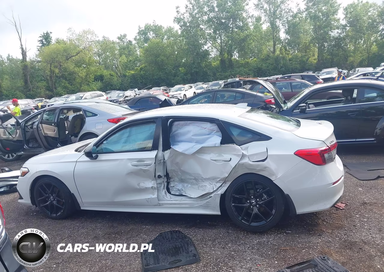 2024 Honda Civic Sport VIN:2HGFE2F50RH526519 - 15