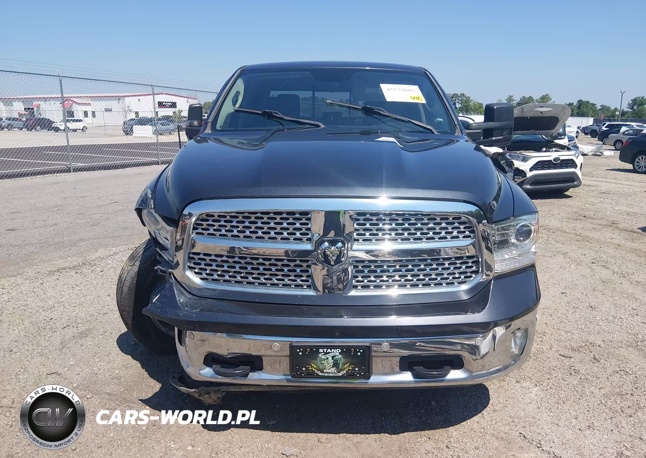 2017 Ram 1500 Laramie 4X4 5'7 Box VIN:1C6RR7NT6HS692720 - 13