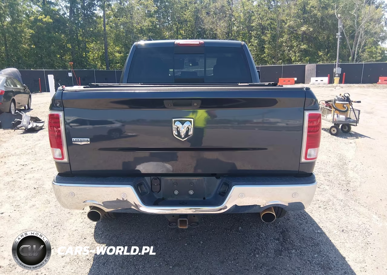 2017 Ram 1500 Laramie 4X4 5'7 Box VIN:1C6RR7NT6HS692720 - 17