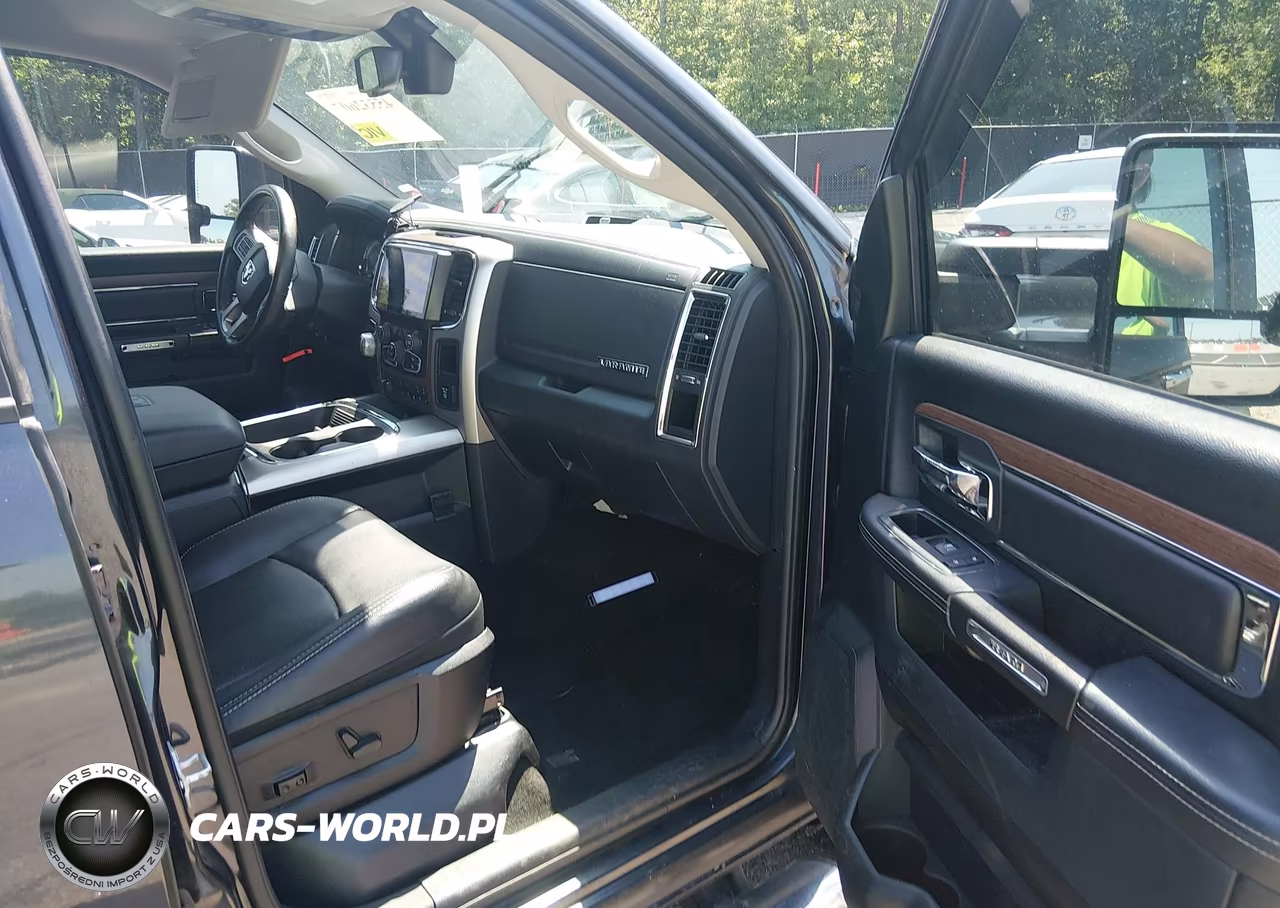 2017 Ram 1500 Laramie 4X4 5'7 Box VIN:1C6RR7NT6HS692720 - 5