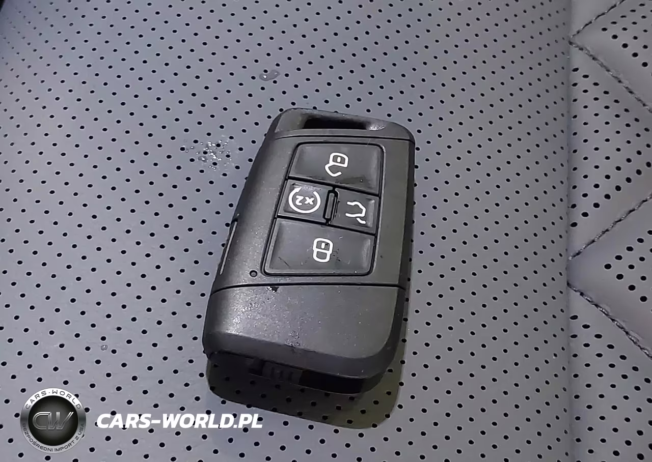 2026 Volkswagen Tiguan Sel R-Line Turbo VIN:3VVUW7RM2TM127110 - 11