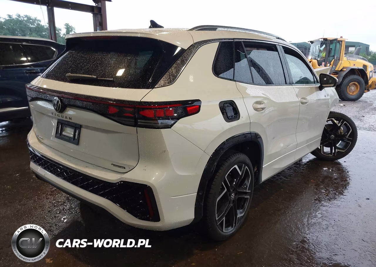 2026 Volkswagen Tiguan Sel R-Line Turbo VIN:3VVUW7RM2TM127110 - 4