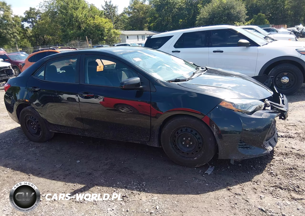 2019 Toyota Corolla Le VIN:2T1BURHE3KC141686 - 13