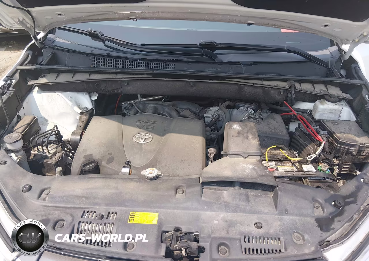 2019 Toyota Highlander Le Plus VIN:5TDBZRFH2KS997048 - 10