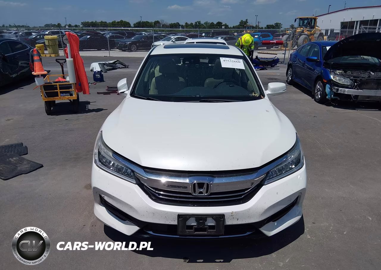 2017 Honda Accord Hybrid Touring VIN:JHMCR6F77HC006798 - 12