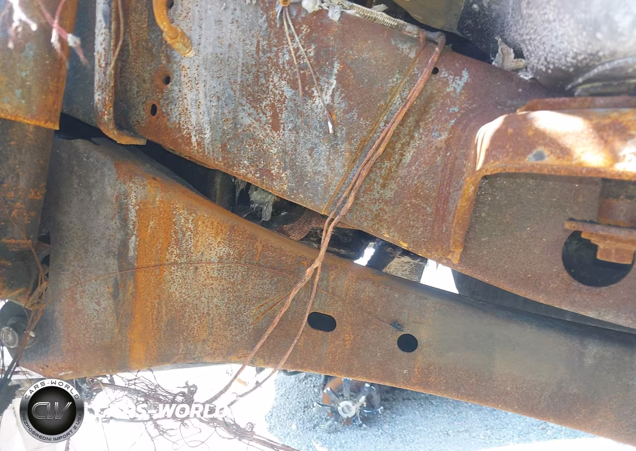 2022 Ford F-350 Chassis Lariat-Xl-Xlt VIN:1FD8W3HT2NEC92533 - 11