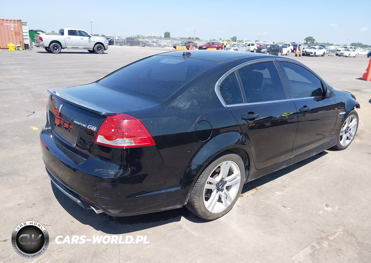 2009 Pontiac G8 VIN:6G2ER57759L160194 - 4
