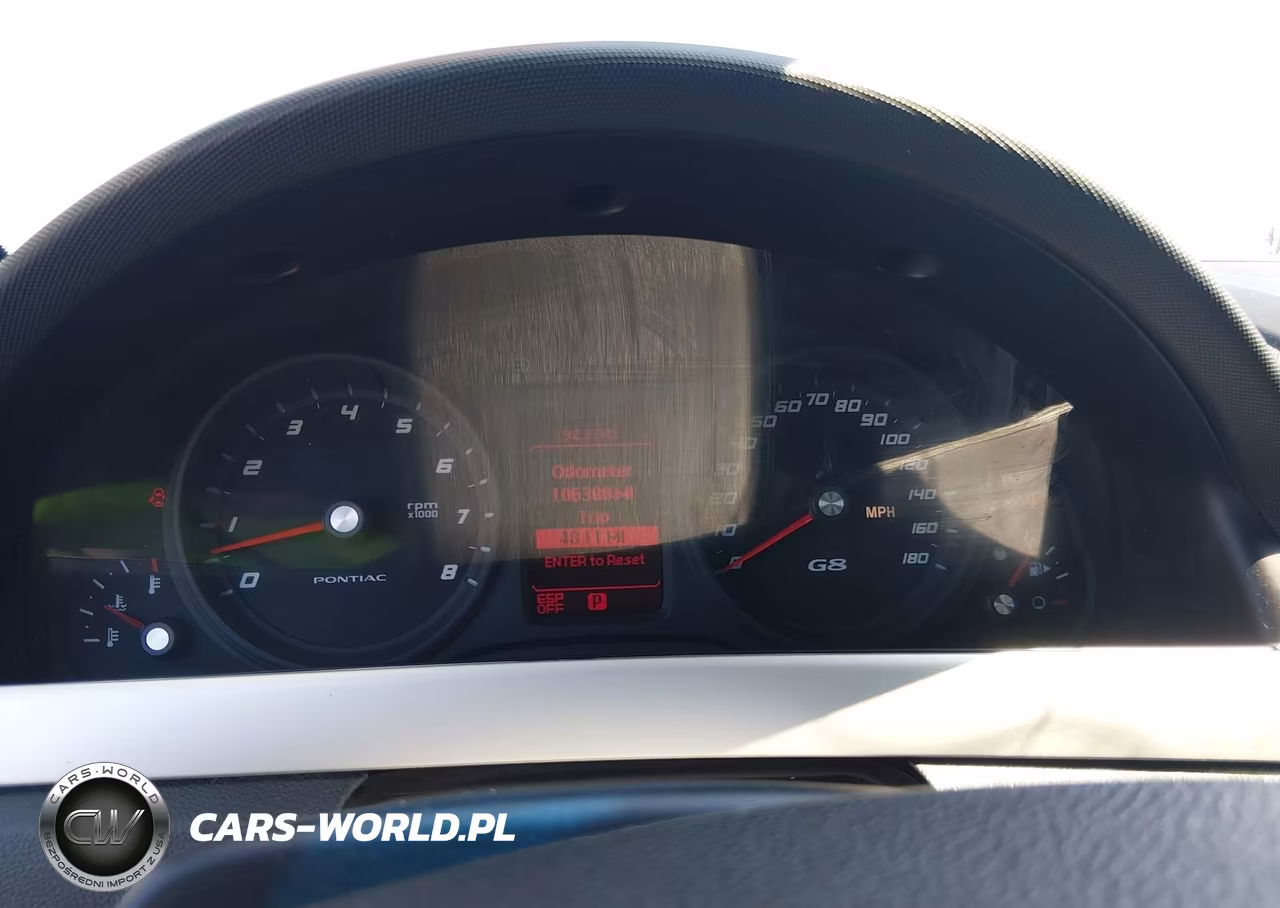 2009 Pontiac G8 VIN:6G2ER57759L160194 - 7