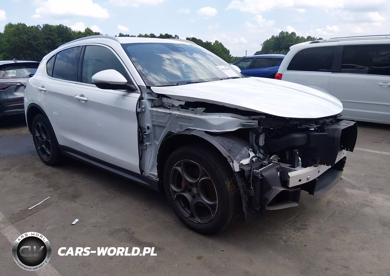 2018 Alfa Romeo Stelvio Ti Awd – zdjęcie 1 z 18