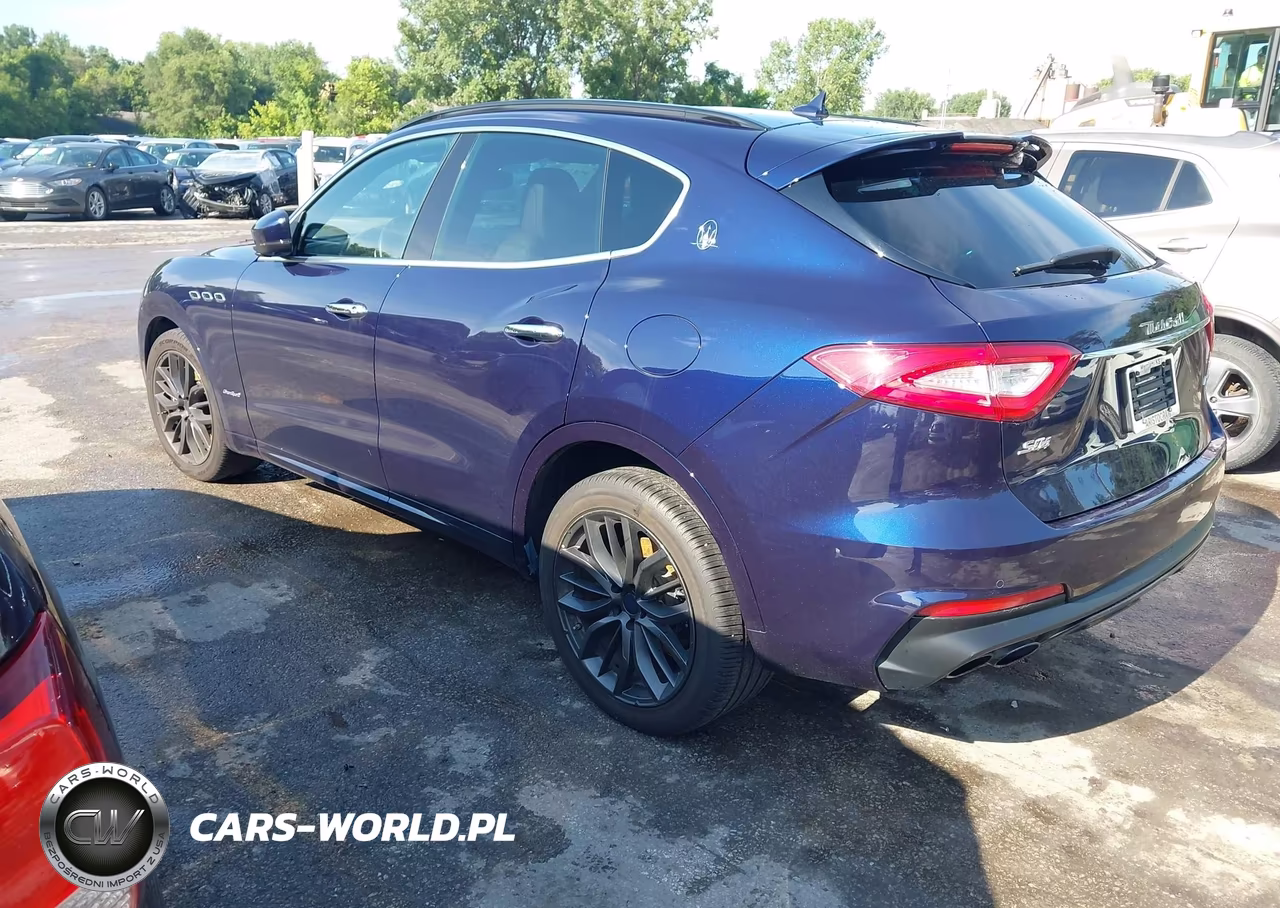 2019 Maserati Levante S Gransport VIN:ZN661YUS1KX322270 - 3