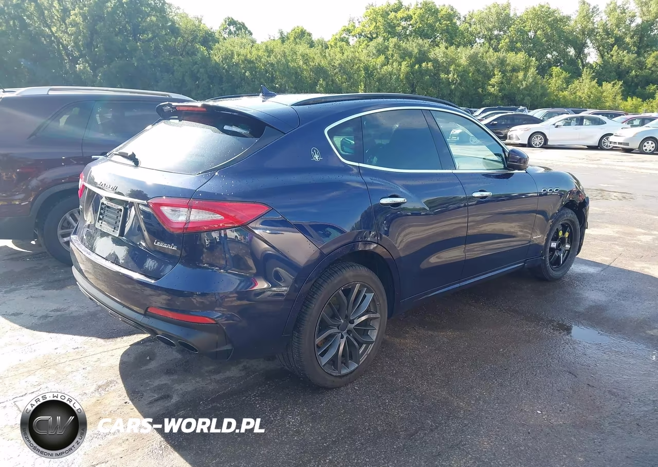 2019 Maserati Levante S Gransport VIN:ZN661YUS1KX322270 - 4