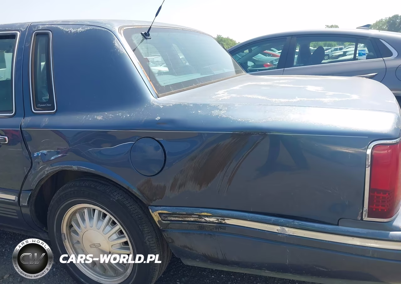 1996 Lincoln Town Car Sgn-Dmnd Anv-Cypress-Jn VIN:1LNLM82W4TY669908 - 6