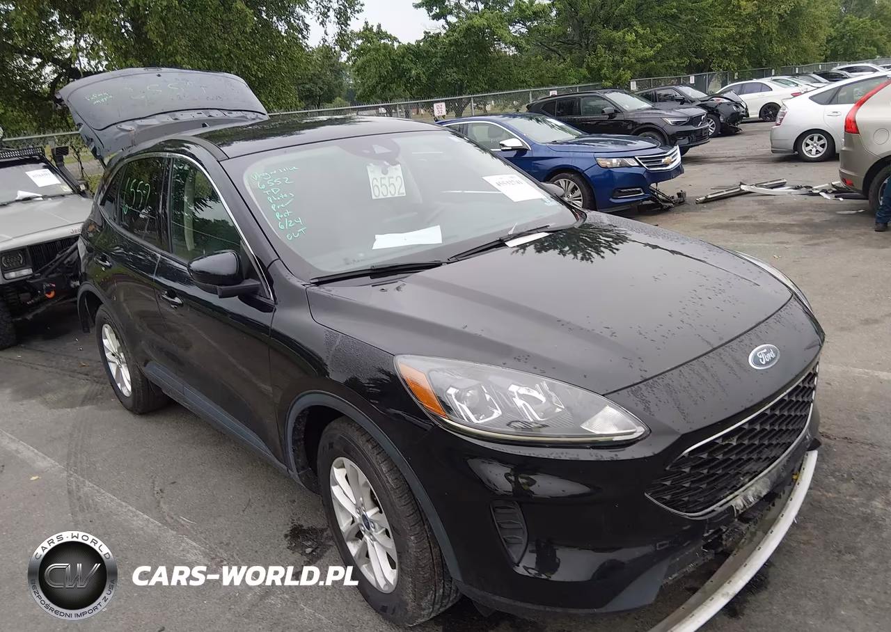 2020 Ford Escape Se