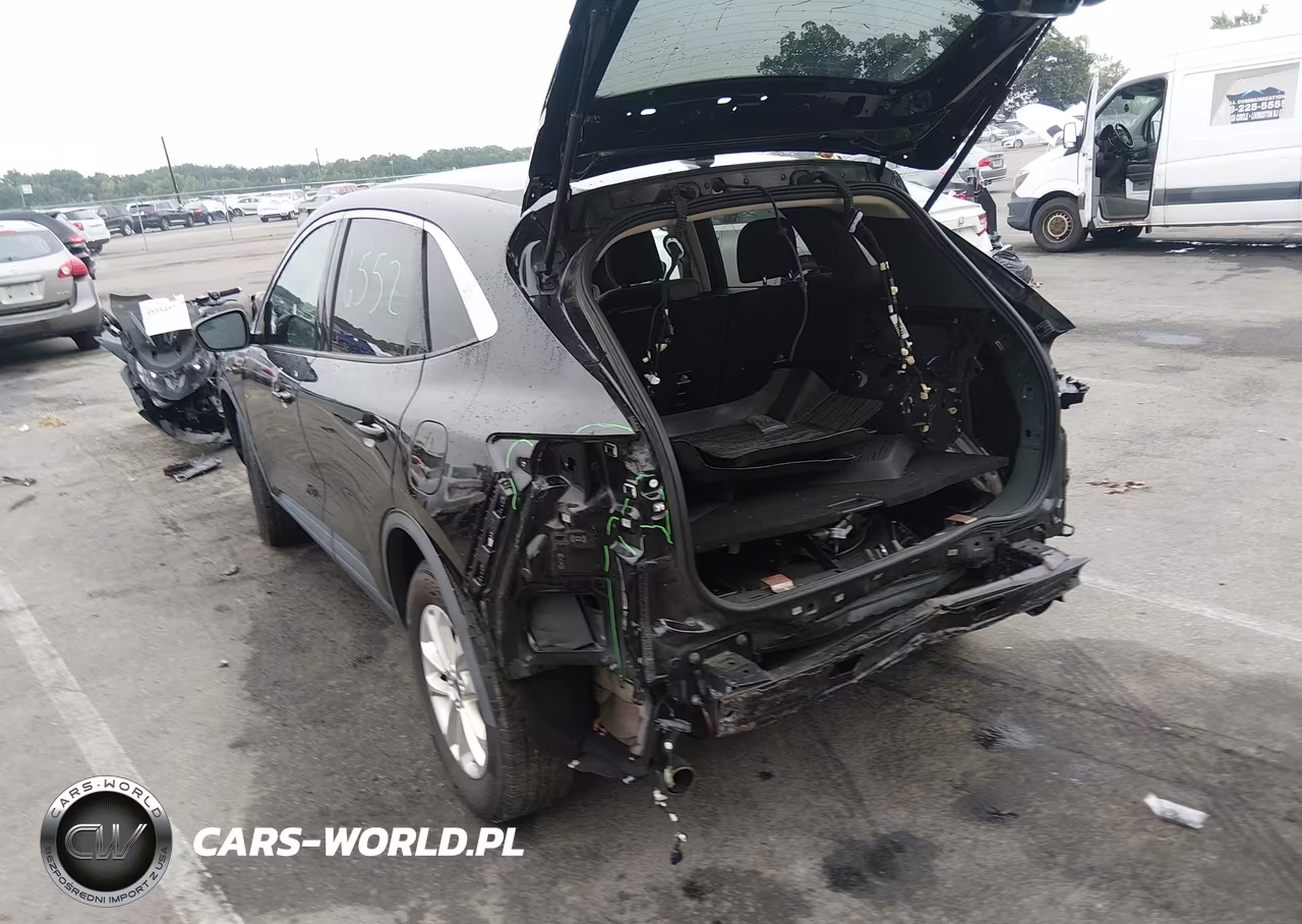 2020 Ford Escape Se VIN:1FMCU9G68LUA04371 - 3