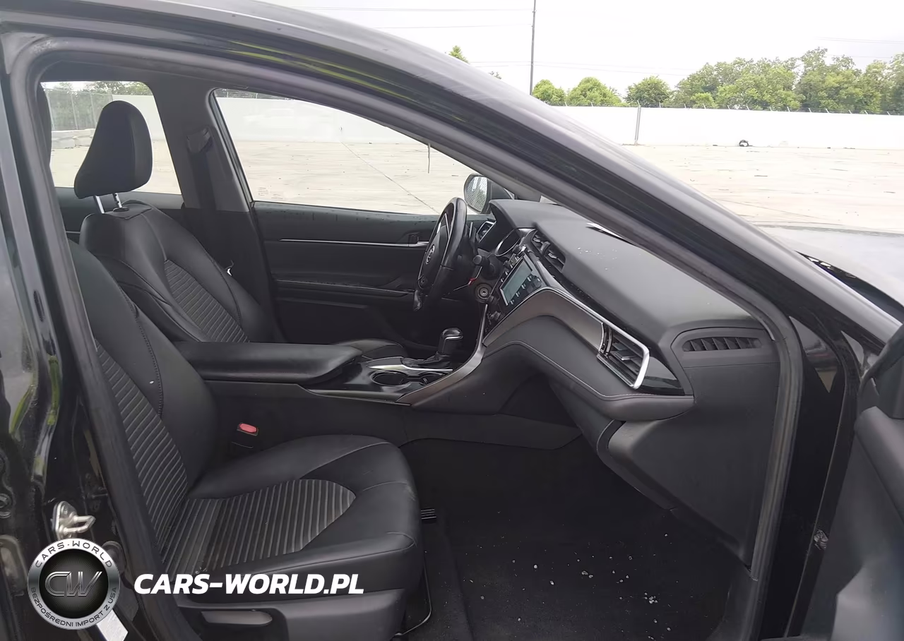 2018 Toyota Camry Se VIN:4T1B11HK1JU060053 - 5