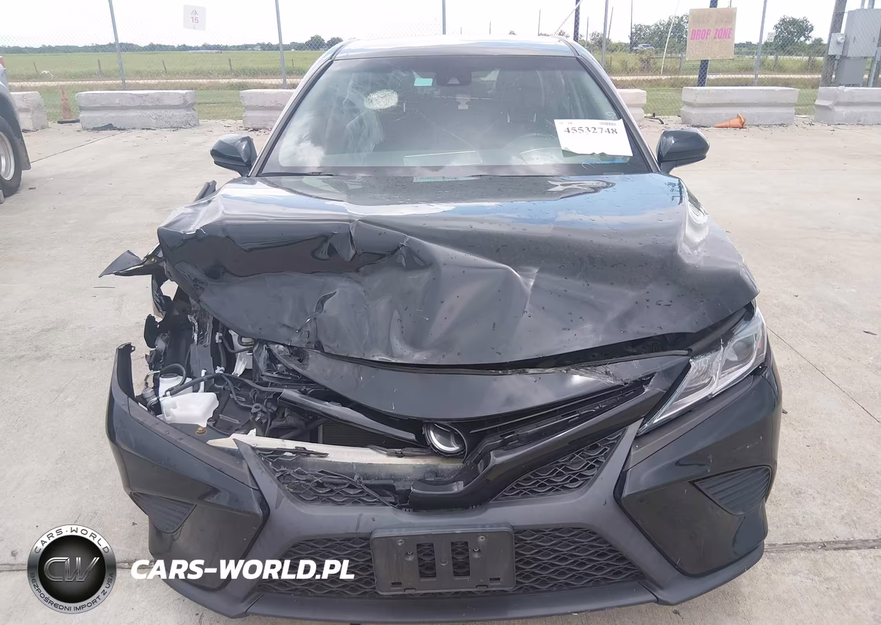 2018 Toyota Camry Se VIN:4T1B11HK1JU060053 - 6