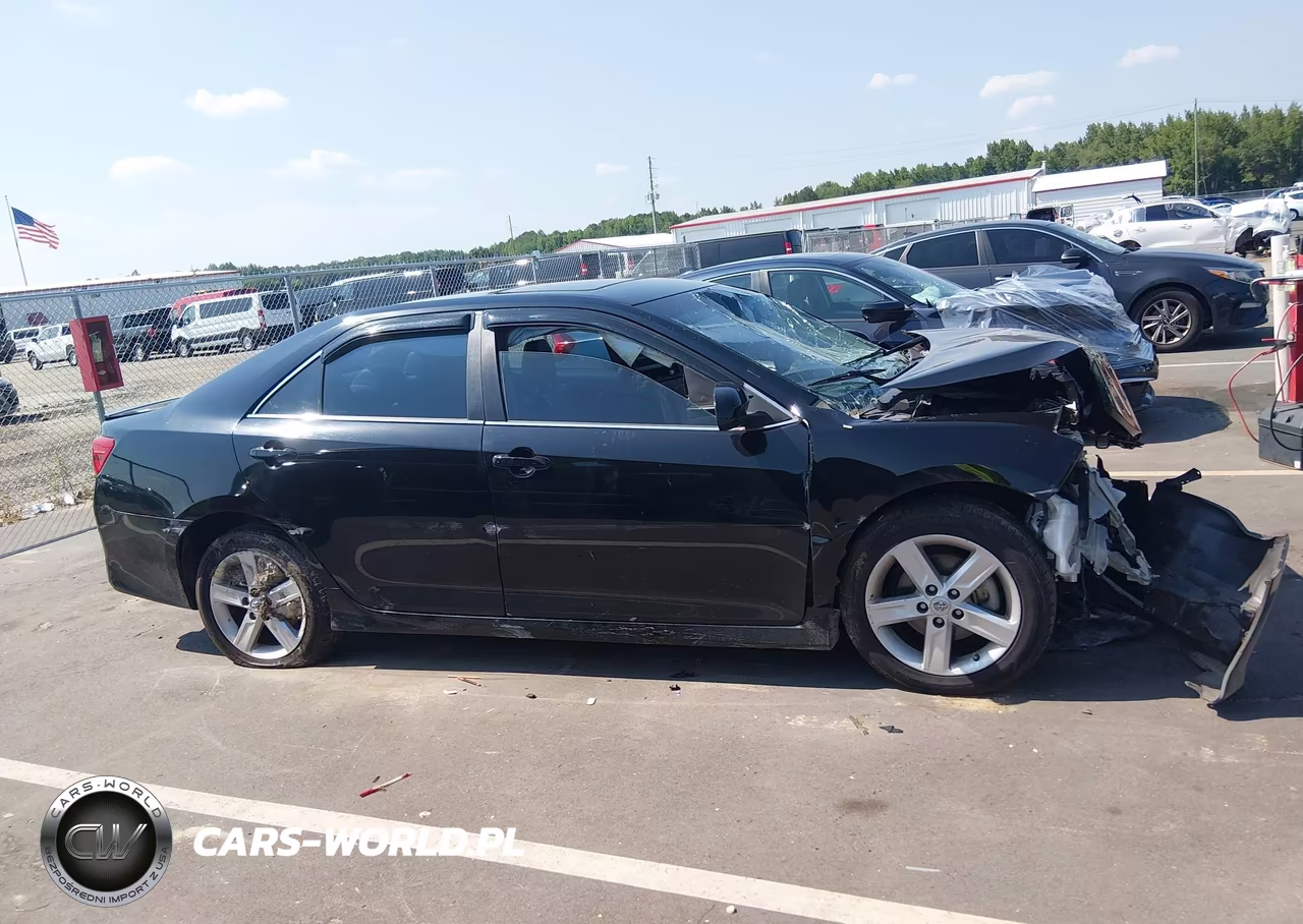 2014 Toyota Camry Se VIN:4T1BF1FK2EU470919 - 12