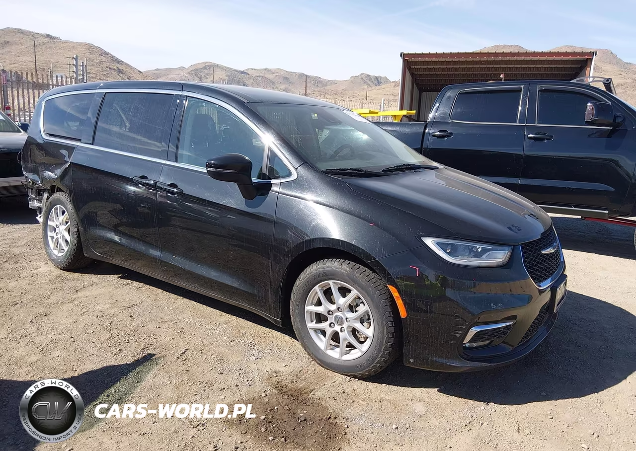 2023 Chrysler Pacifica Touring L – zdjęcie 1 z 17