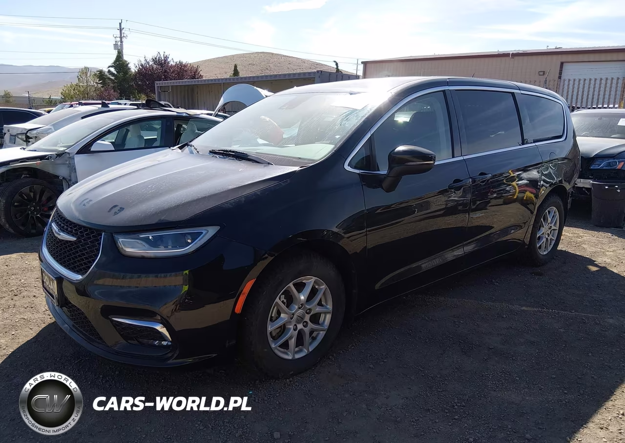 2023 Chrysler Pacifica Touring L VIN:2C4RC1BG3PR624910 - 2