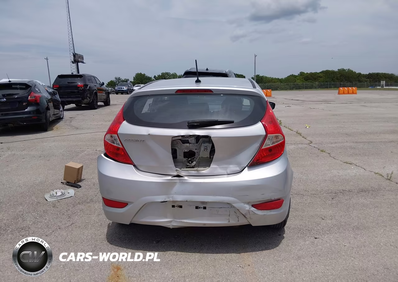 2014 Hyundai Accent Gs VIN:KMHCT5AE2EU195428 - 17